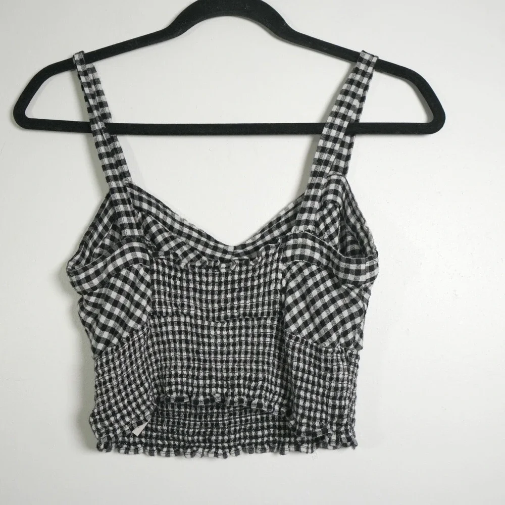 Free People Gingham Crop Top‎ Cottagecore M Black White Smocked V-Neck Cami Boho